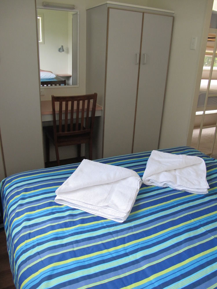 Melaleuca Caravan Park Порт-Маккуори Экстерьер фото