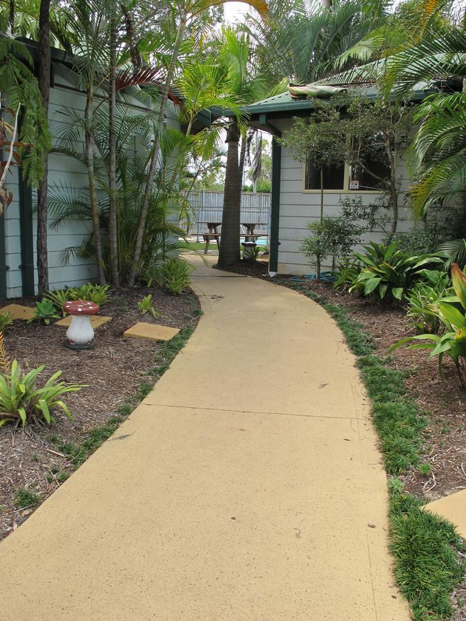 Melaleuca Caravan Park Порт-Маккуори Экстерьер фото