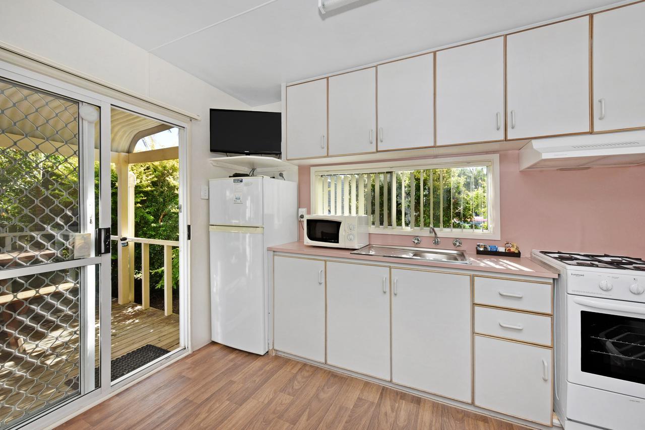 Melaleuca Caravan Park Порт-Маккуори Экстерьер фото