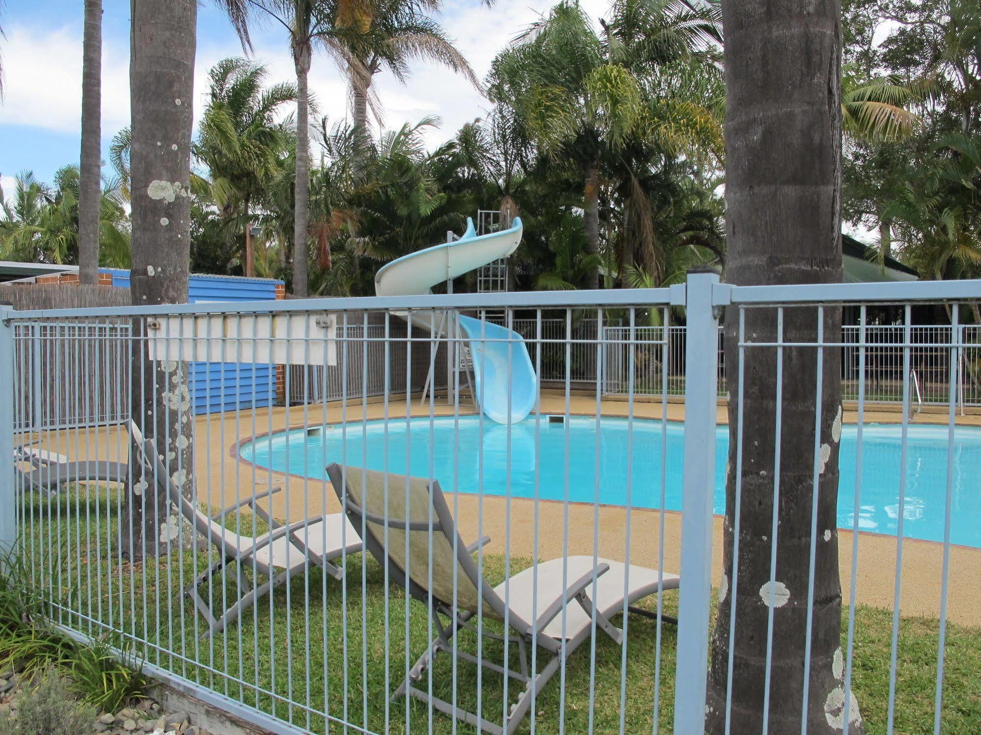 Melaleuca Caravan Park Порт-Маккуори Экстерьер фото