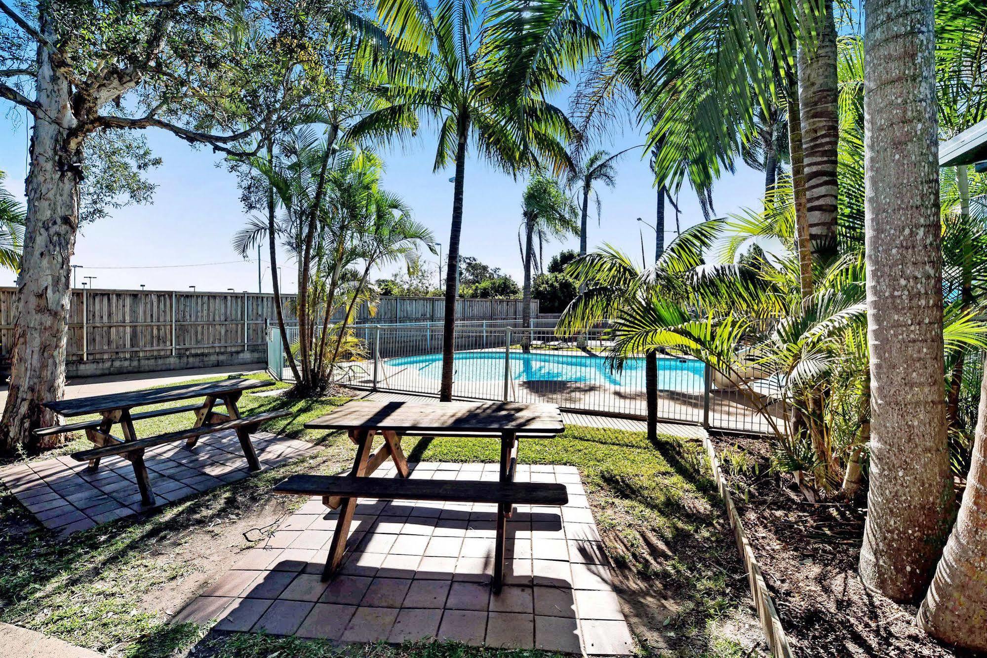 Melaleuca Caravan Park Порт-Маккуори Экстерьер фото